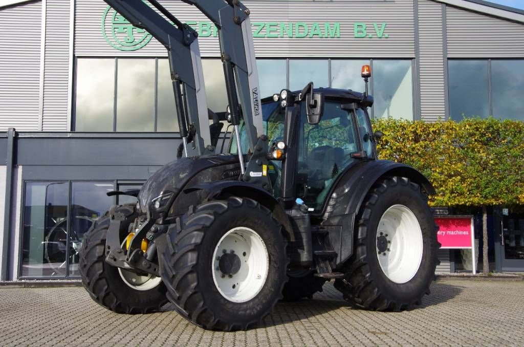 Traktor tip Valtra N174 Versu, Gebrauchtmaschine in Borne (Poză 3)