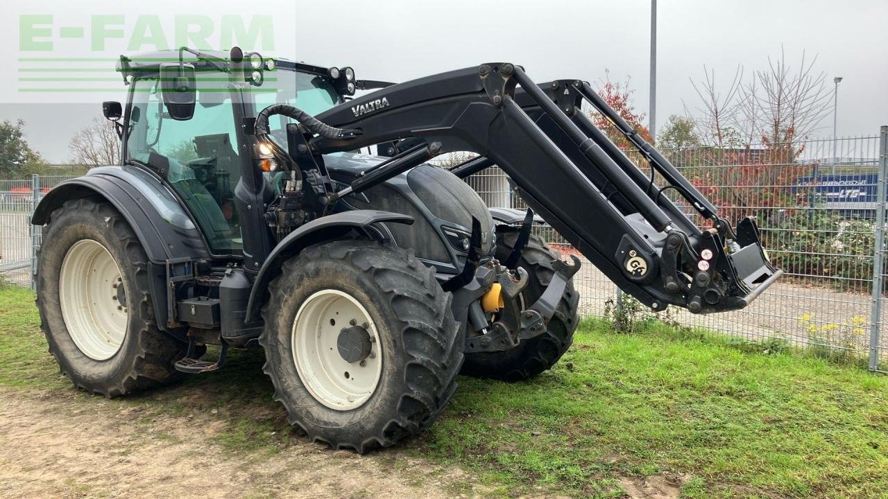 Traktor tip Valtra N174, Gebrauchtmaschine in Hamburg (Poză 3)