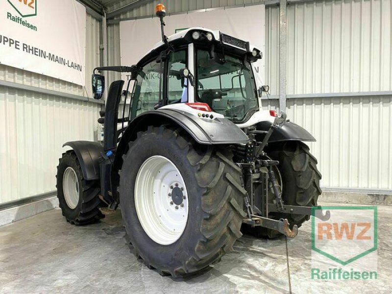 Traktor типа Valtra N174A, Gebrauchtmaschine в Wölfersheim-Berstadt (Фотография 4)