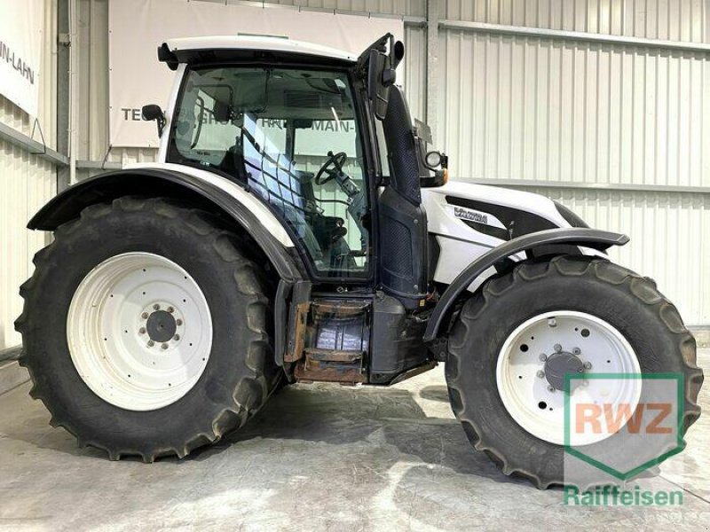 Traktor типа Valtra N174A, Gebrauchtmaschine в Wölfersheim-Berstadt (Фотография 3)