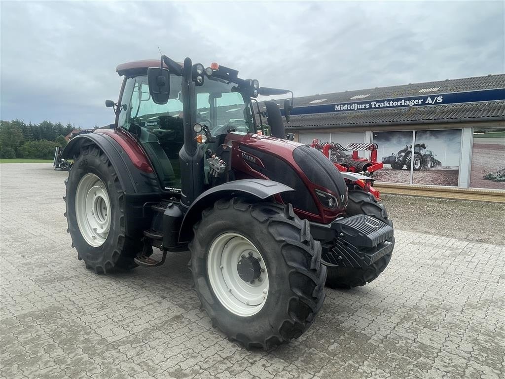 Traktor du type Valtra N174D SmartTouch, Gebrauchtmaschine en Nimtofte (Photo 4)