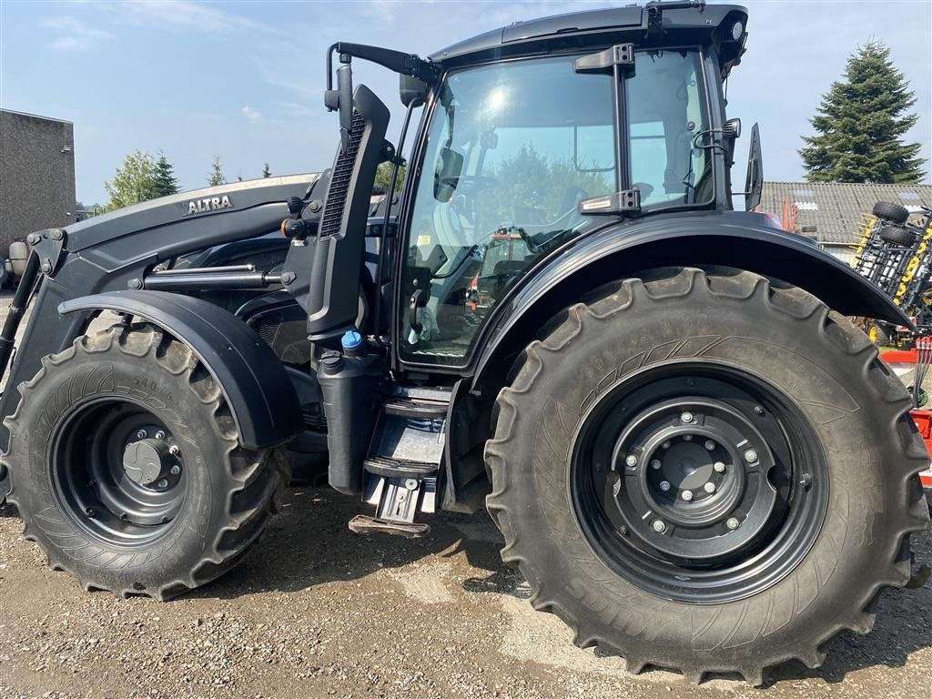 Traktor typu Valtra N174D SmartTouch, Gebrauchtmaschine w Gudbjerg (Zdjęcie 7)