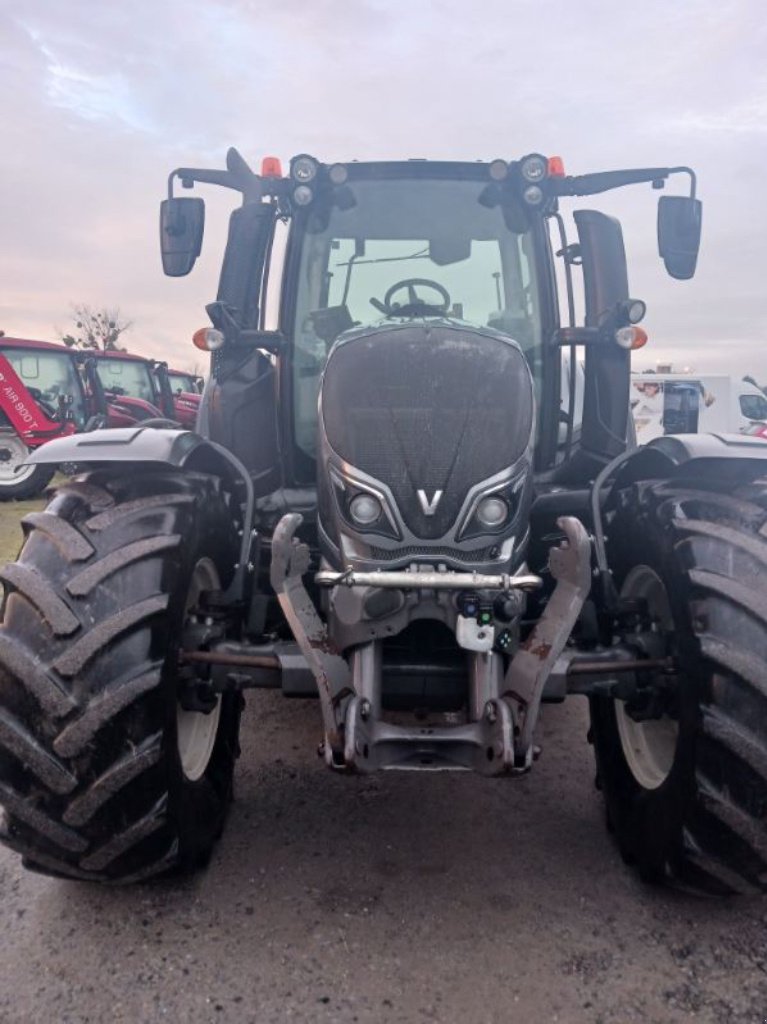 Traktor типа Valtra N174d, Gebrauchtmaschine в FLERS (Фотография 3)