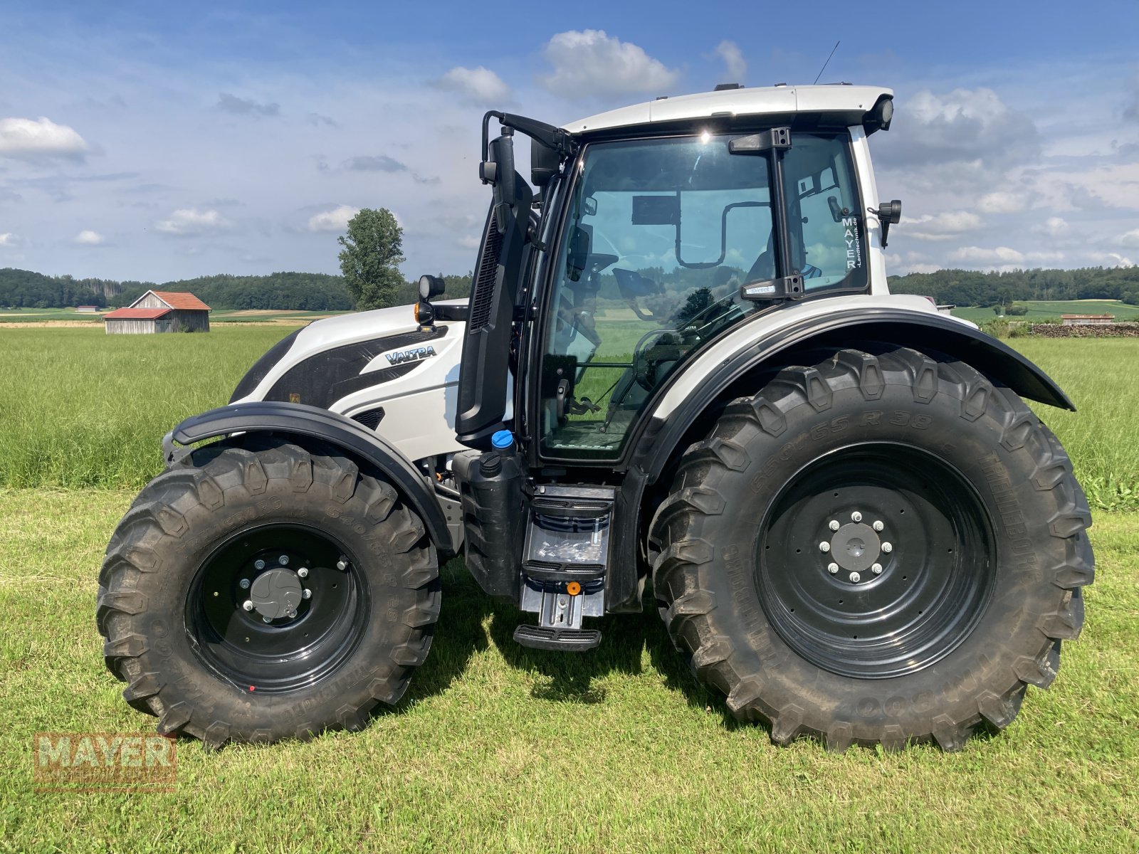 Traktor du type Valtra N175 D, Neumaschine en Unterroth (Photo 3)