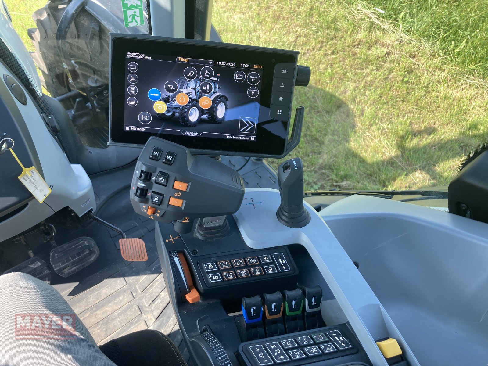 Traktor des Typs Valtra N175 D, Neumaschine in Unterroth (Bild 9)