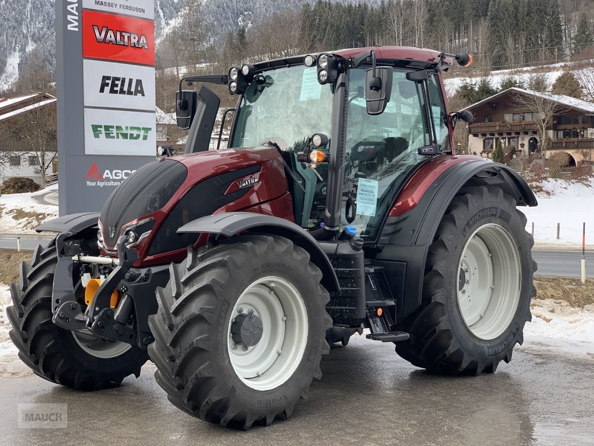 Traktor van het type Valtra N175 Direct, Neumaschine in Eben (Foto 2)