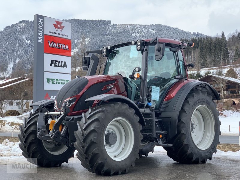 Traktor van het type Valtra N175 Direct, Neumaschine in Eben (Foto 1)