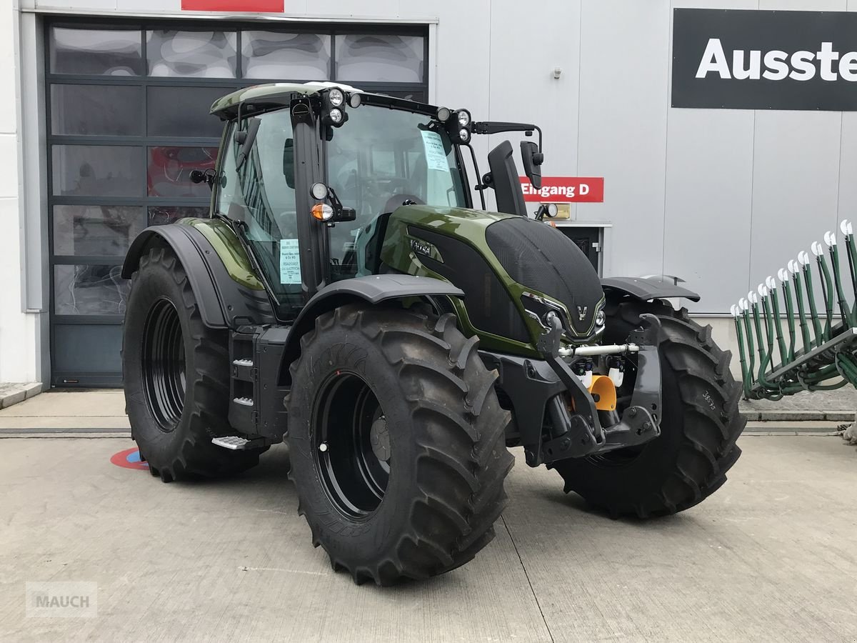 Traktor del tipo Valtra N175 Direct, Neumaschine en Burgkirchen (Imagen 1)