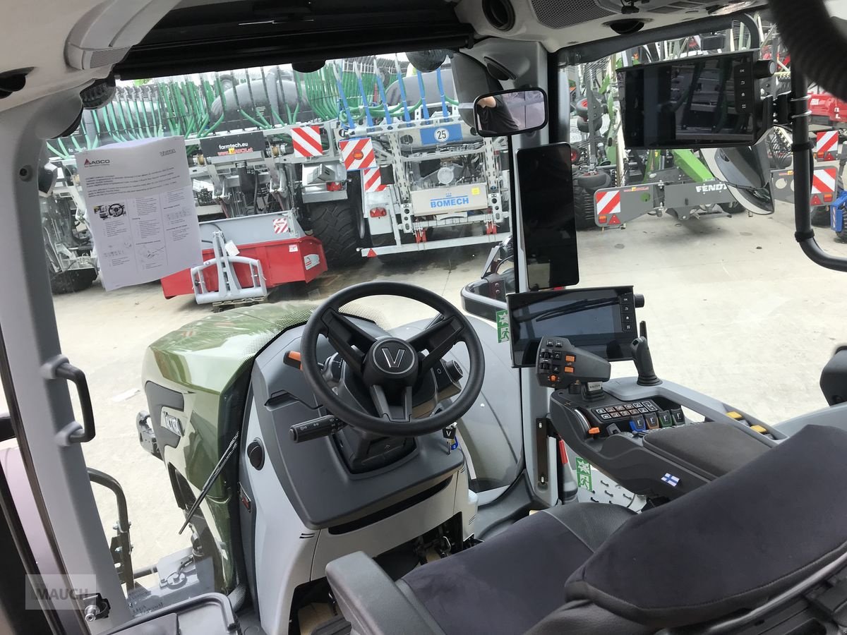 Traktor des Typs Valtra N175 Direct, Neumaschine in Burgkirchen (Bild 19)