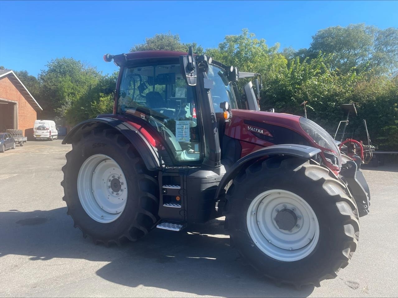 Traktor del tipo Valtra N175D, Gebrauchtmaschine In Skanderborg (Immagine 6)