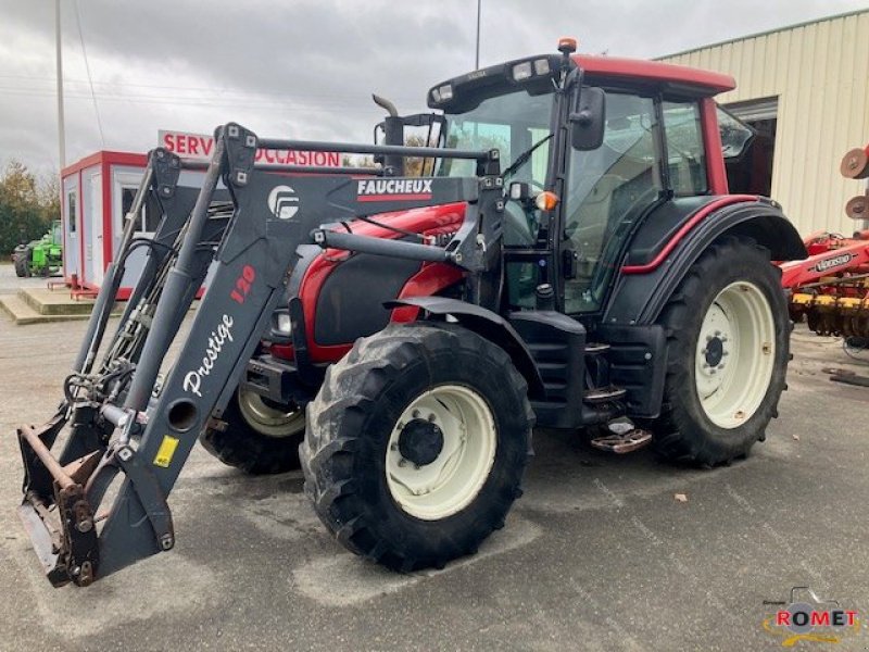 Traktor типа Valtra N92, Gebrauchtmaschine в Gennes sur glaize (Фотография 1)