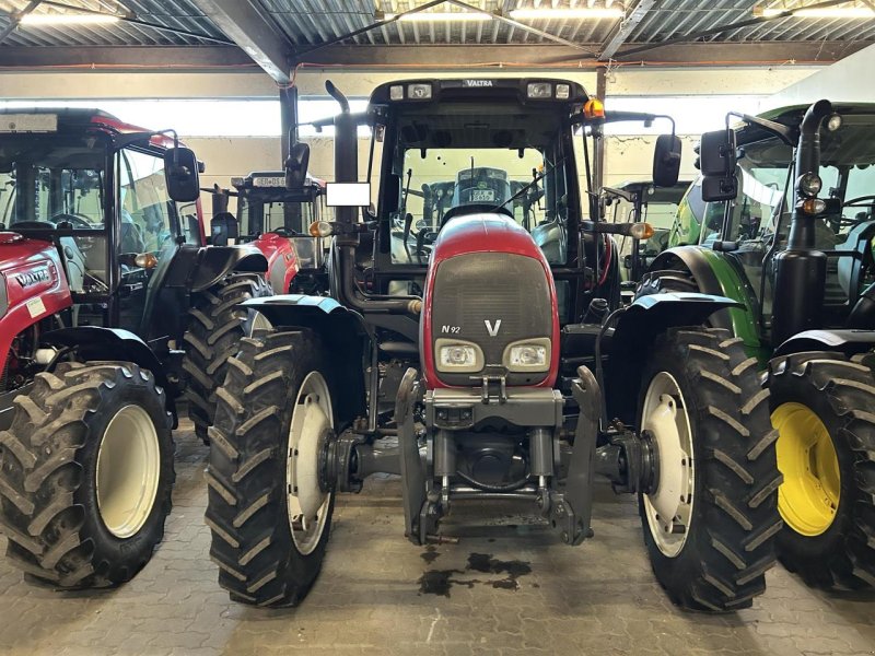 Traktor tip Valtra N92, Gebrauchtmaschine in Niederkirchen (Poză 1)