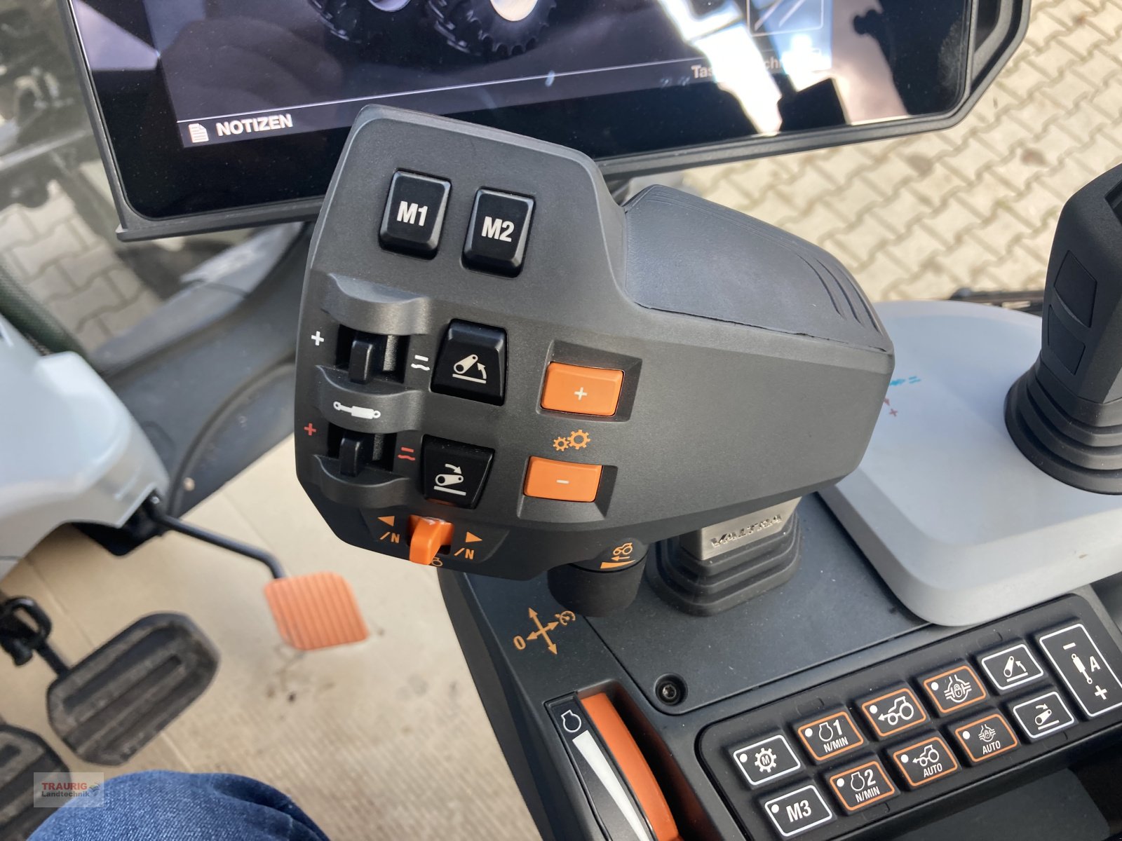 Traktor a típus Valtra Q 265 Forst, Neumaschine ekkor: Mainburg/Wambach (Kép 12)