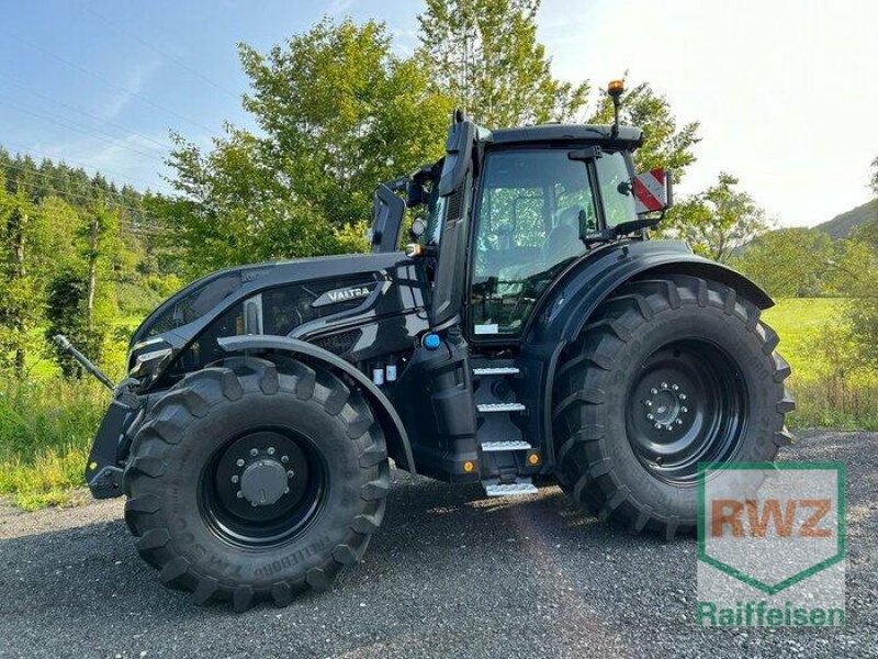 Traktor typu Valtra Q 285 (Rückfahreinrichtung), Vorführmaschine v Prüm (Obrázek 1)