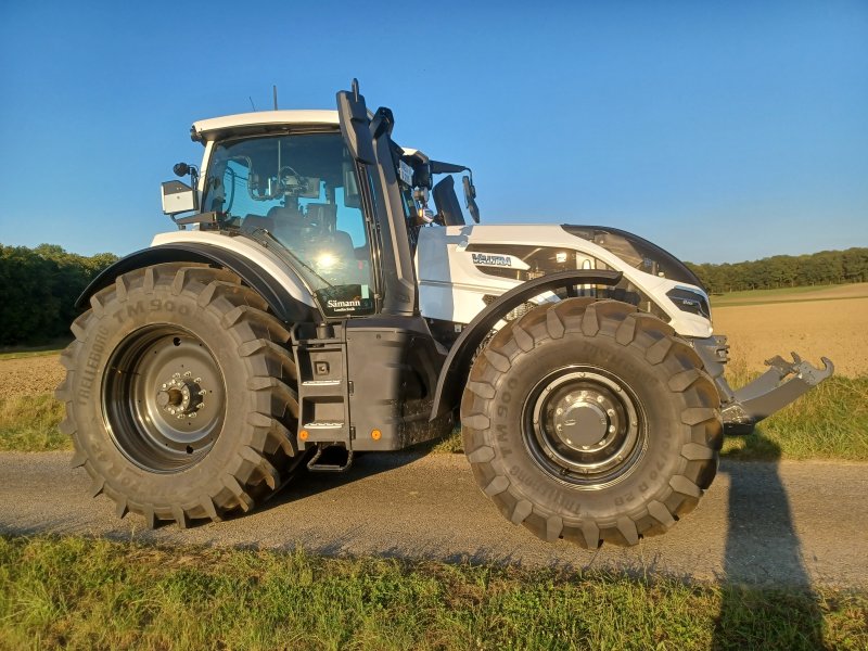 Traktor типа Valtra Q 285, Gebrauchtmaschine в Uffenheim (Фотография 1)