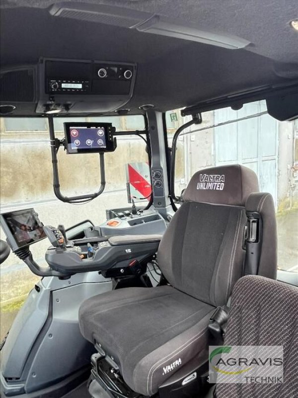 Traktor del tipo Valtra Q 305 1A9, Gebrauchtmaschine en Oschersleben (Imagen 4)