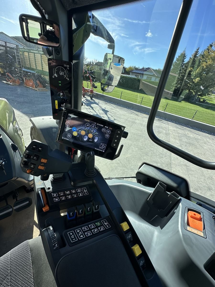 Traktor tip Valtra Q 305 mit Rüfa, Gebrauchtmaschine in Hürm (Poză 15)