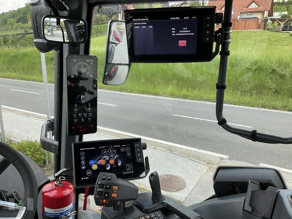 Traktor типа Valtra Q 305, Vorführmaschine в Markt Hartmannsdorf (Фотография 4)