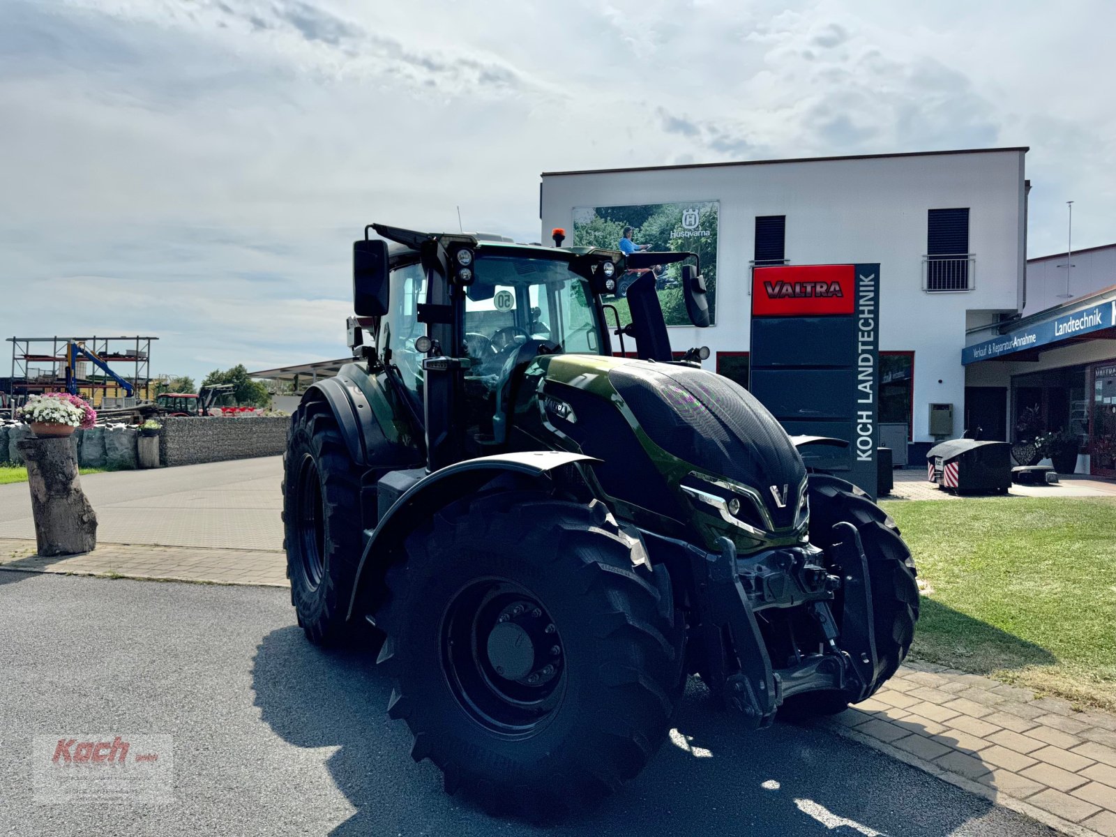 Traktor tipa Valtra Q245, Neumaschine u Neumarkt / Pölling (Slika 9)