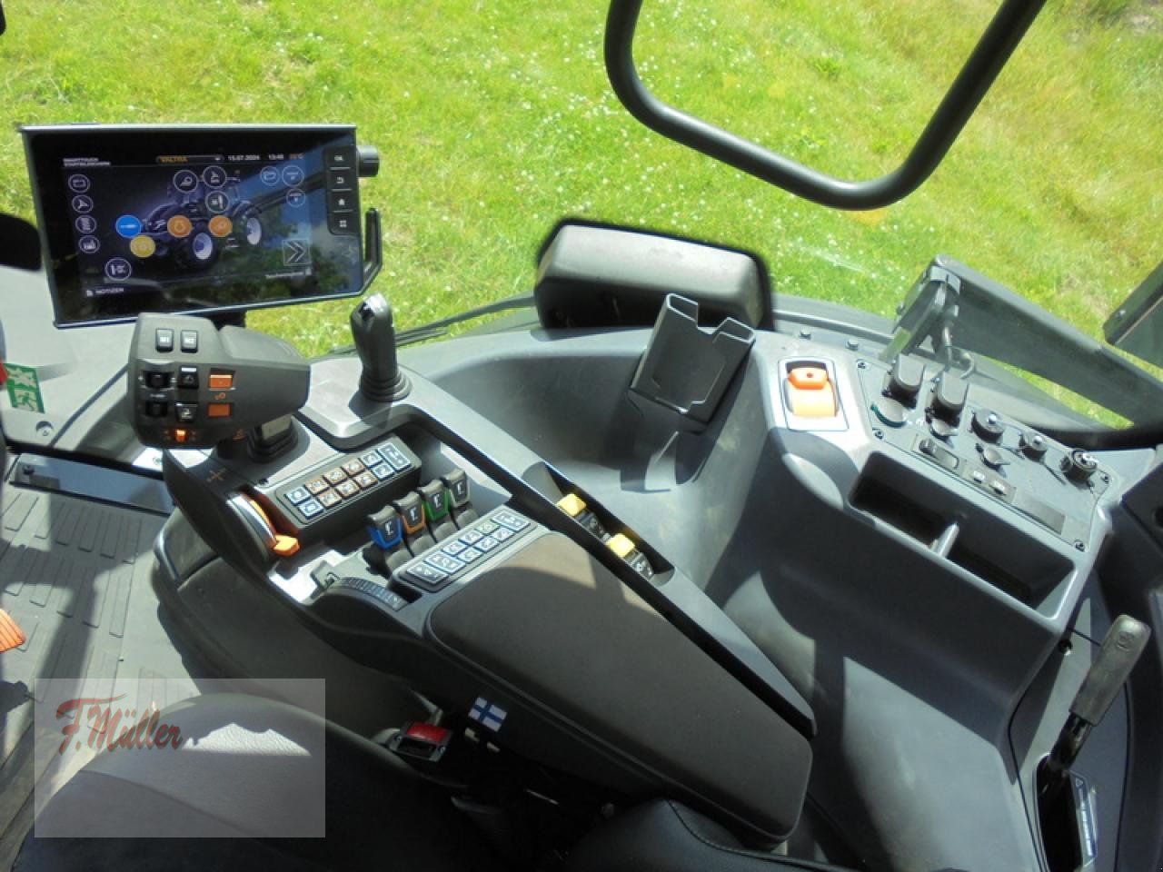 Traktor del tipo Valtra Q265, Gebrauchtmaschine en Taaken (Imagen 5)