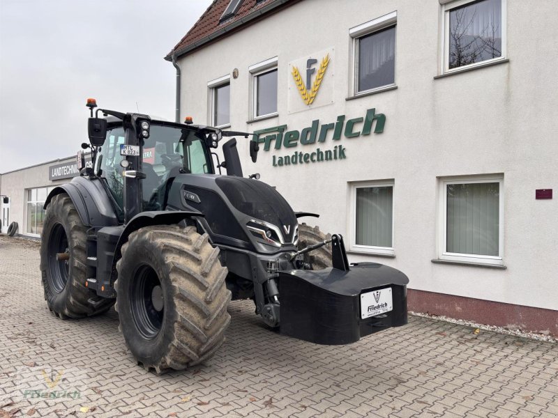 Traktor des Typs Valtra Q285, Neumaschine in Bad Lausick (Bild 1)