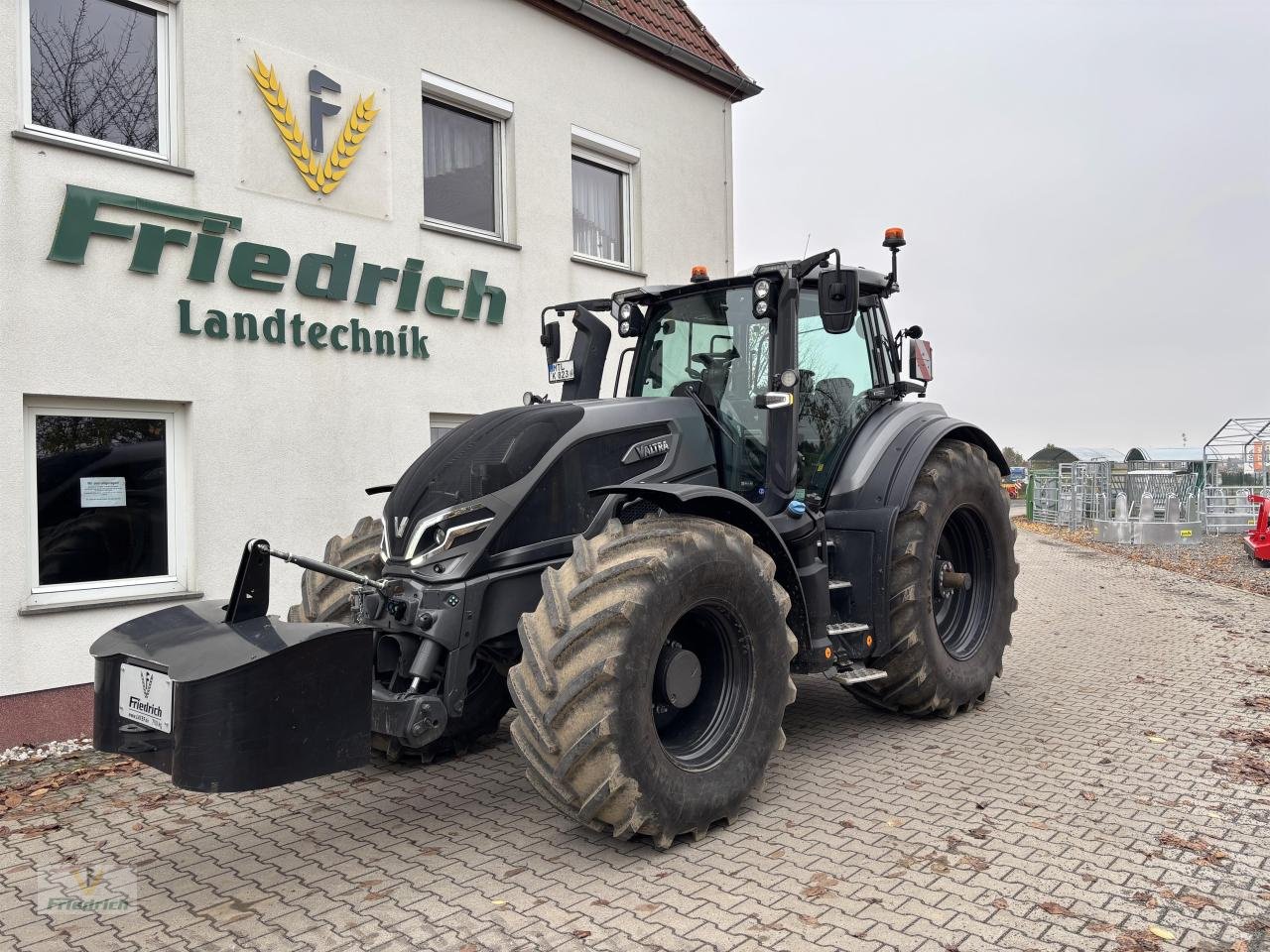 Traktor tipa Valtra Q285, Neumaschine u Bad Lausick (Slika 2)