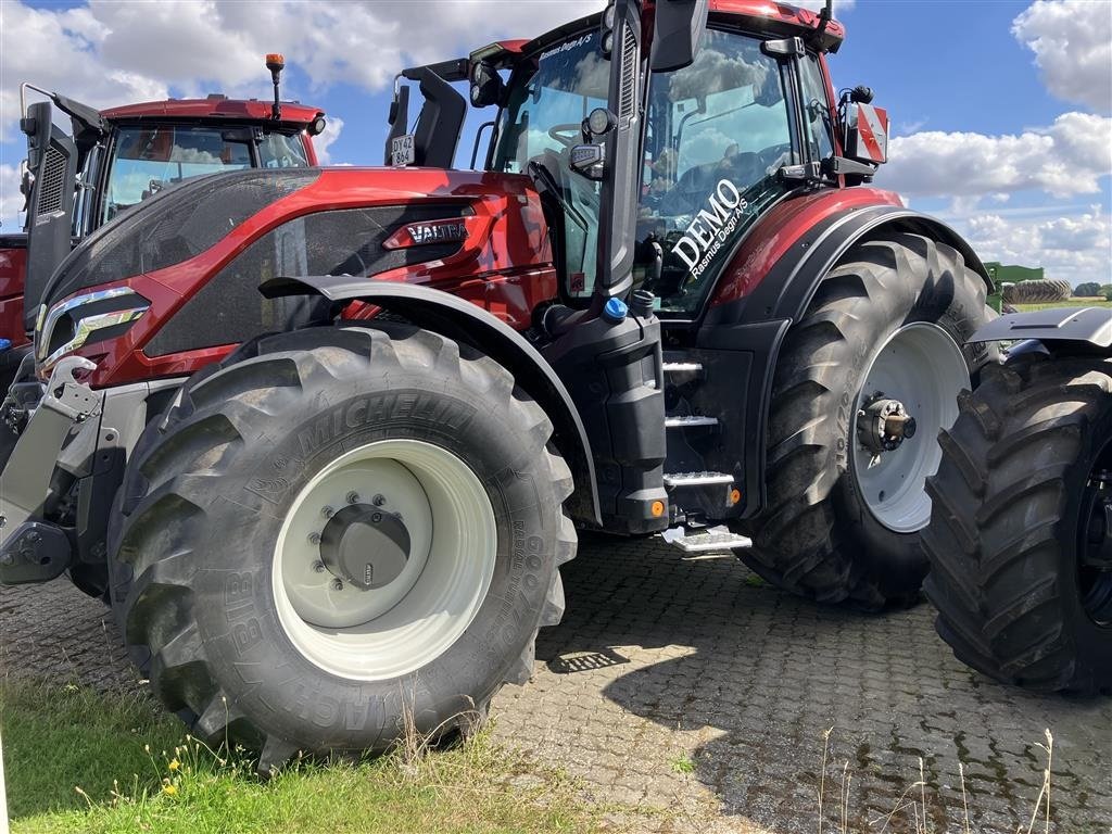 Traktor van het type Valtra Q305  --- DEMO - RING FOR AFTALE ---, Gebrauchtmaschine in Høng (Foto 2)