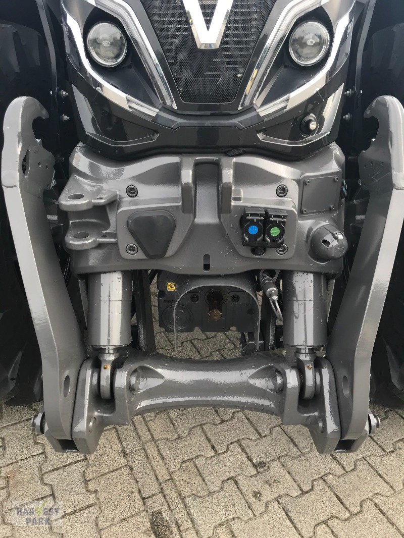 Traktor del tipo Valtra Q305 *NEU* RÜFA* 3 Jahre Grarantie, Gebrauchtmaschine In Emsbüren (Immagine 8)