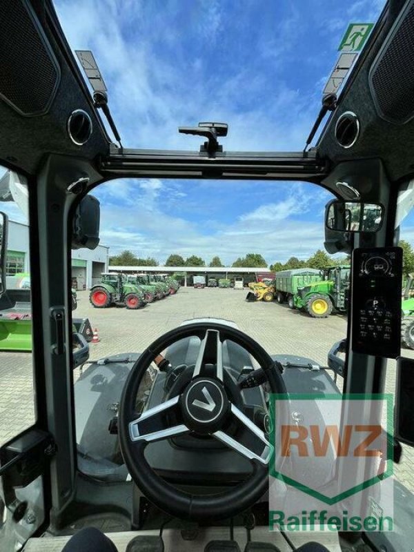 Traktor tip Valtra Q305 *PTG Reifendruckregelanlage*, Vorführmaschine in Rommerskirchen (Poză 5)