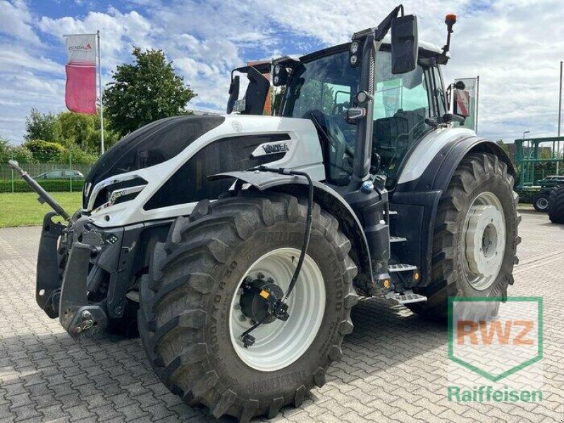 Traktor typu Valtra Q305 *PTG Reifendruckregelanlage*, Vorführmaschine w Rommerskirchen (Zdjęcie 11)