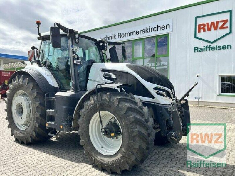 Traktor des Typs Valtra Q305 *PTG Reifendruckregelanlage*, Vorführmaschine in Rommerskirchen (Bild 12)