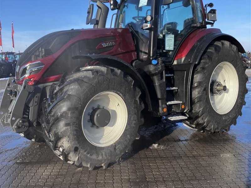 Traktor типа Valtra Q305  ---  RESERVERET  ---, Gebrauchtmaschine в Høng (Фотография 1)