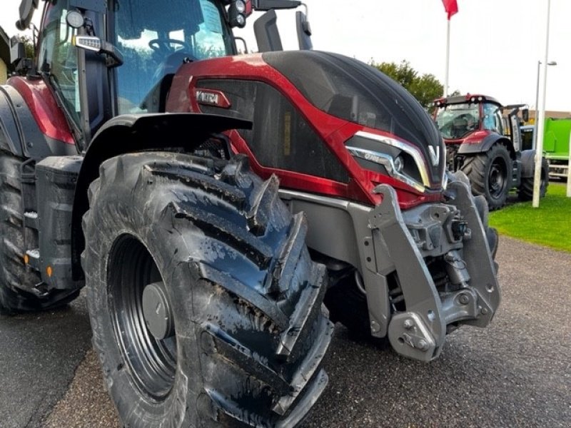 Traktor van het type Valtra Q305   Valtra Q305 0% I Rente over 60 Mdr., Gebrauchtmaschine in Sakskøbing (Foto 3)