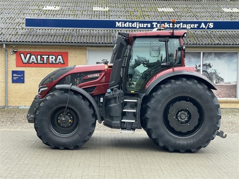Traktor Türe ait Valtra Q305, Gebrauchtmaschine içinde Nimtofte (resim 1)