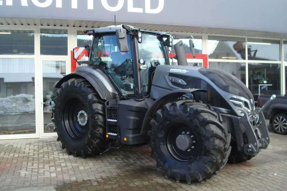 Traktor typu Valtra Q305, Vorführmaschine v Judenburg (Obrázek 1)