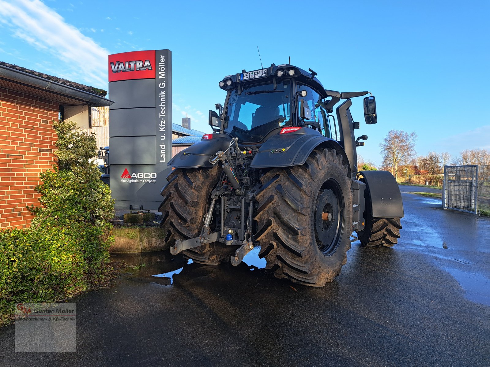 Traktor del tipo Valtra Q305, Neumaschine en St. Michaelisdonn (Imagen 3)