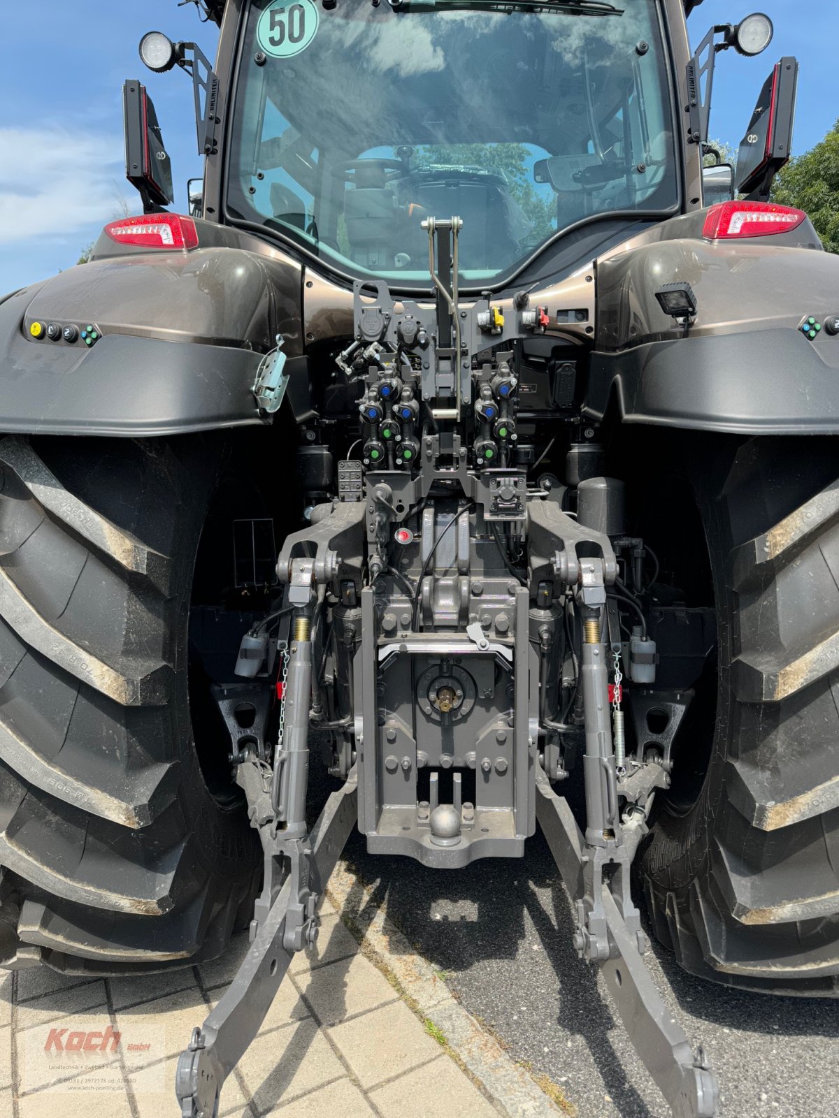 Traktor typu Valtra Q305, Neumaschine w Neumarkt / Pölling (Zdjęcie 4)