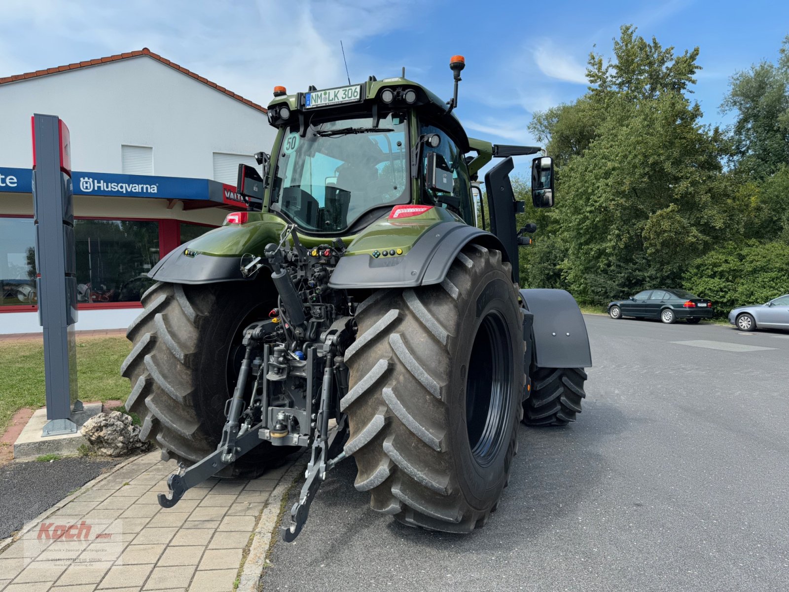 Traktor типа Valtra Q305, Gebrauchtmaschine в Neumarkt / Pölling (Фотография 3)