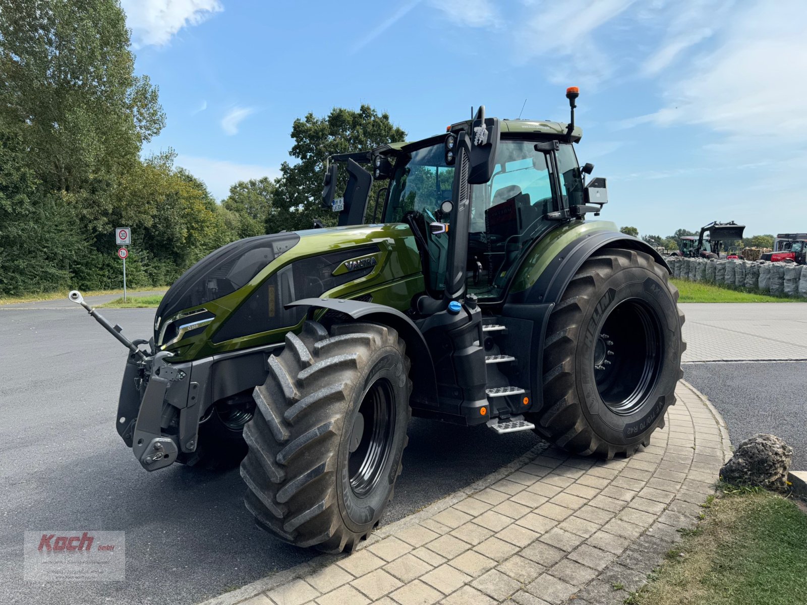 Traktor van het type Valtra Q305, Gebrauchtmaschine in Neumarkt / Pölling (Foto 6)