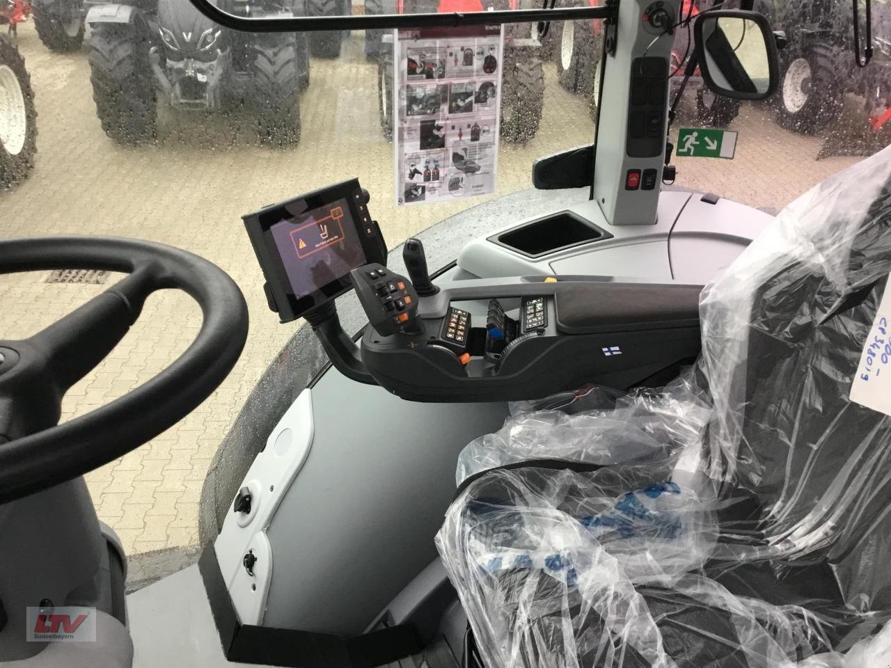 Traktor tip Valtra S 394 TW, Neumaschine in Eggenfelden (Poză 5)