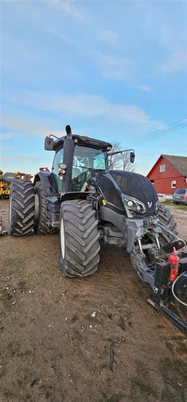 Traktor typu Valtra S294  GPS. AutoSteer. Front lift. IVT. Ring til Ulrik 0045-40255544 for flere billeder og info. Jeg snakker Jysk, tysk og engelsk., Gebrauchtmaschine w Kolding (Zdjęcie 1)