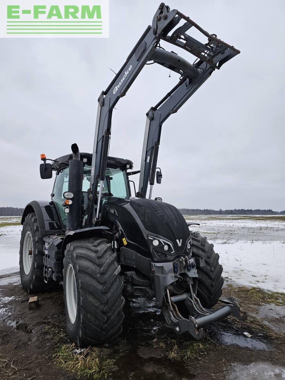 Traktor del tipo Valtra S294, Gebrauchtmaschine In Hamburg (Immagine 4)