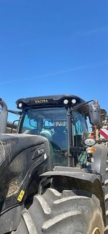 Traktor del tipo Valtra S294, Gebrauchtmaschine en MOISSAC (Imagen 4)