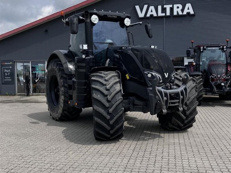 Traktor des Typs Valtra S324, Gebrauchtmaschine in Høng (Bild 1)