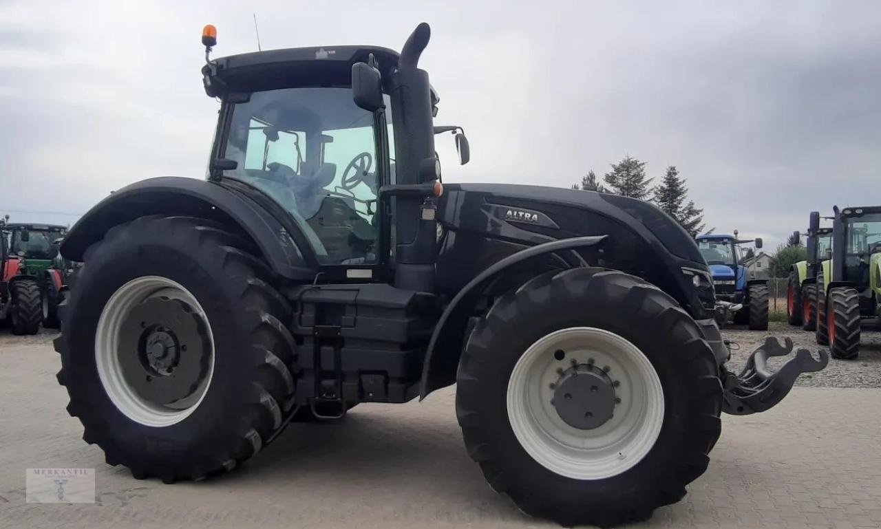 Traktor del tipo Valtra S324, Gebrauchtmaschine In Pragsdorf (Immagine 3)