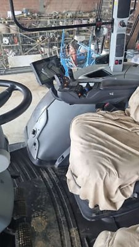 Traktor del tipo Valtra S354, Gebrauchtmaschine en Monferran-Savès (Imagen 4)