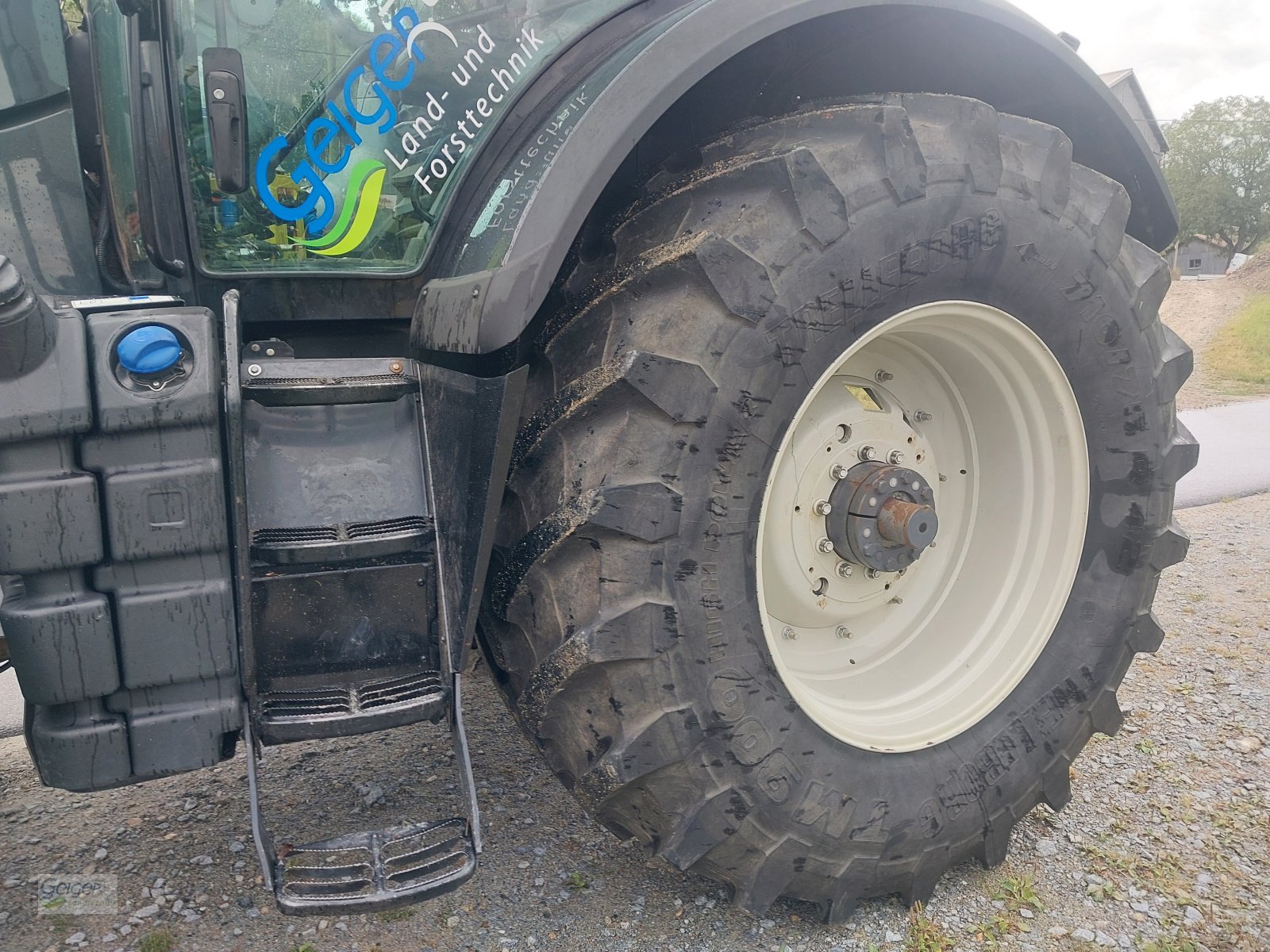 Traktor du type Valtra S374, Gebrauchtmaschine en Drachselsried (Photo 8)