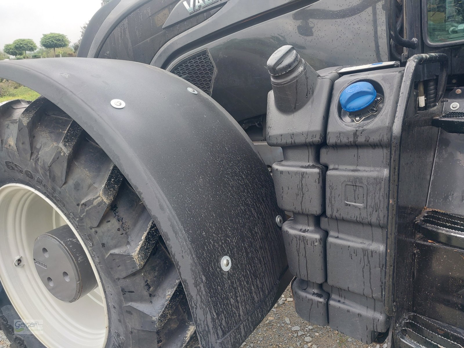 Traktor del tipo Valtra S374, Gebrauchtmaschine en Drachselsried (Imagen 9)