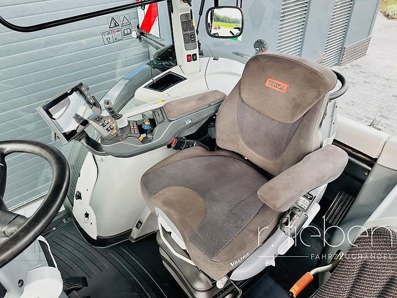 Traktor del tipo Valtra S394 mit Rückfahreinrichtung (TwinTrac )  - NUR 2600 Stunden -, Gebrauchtmaschine en Haren (Imagen 4)