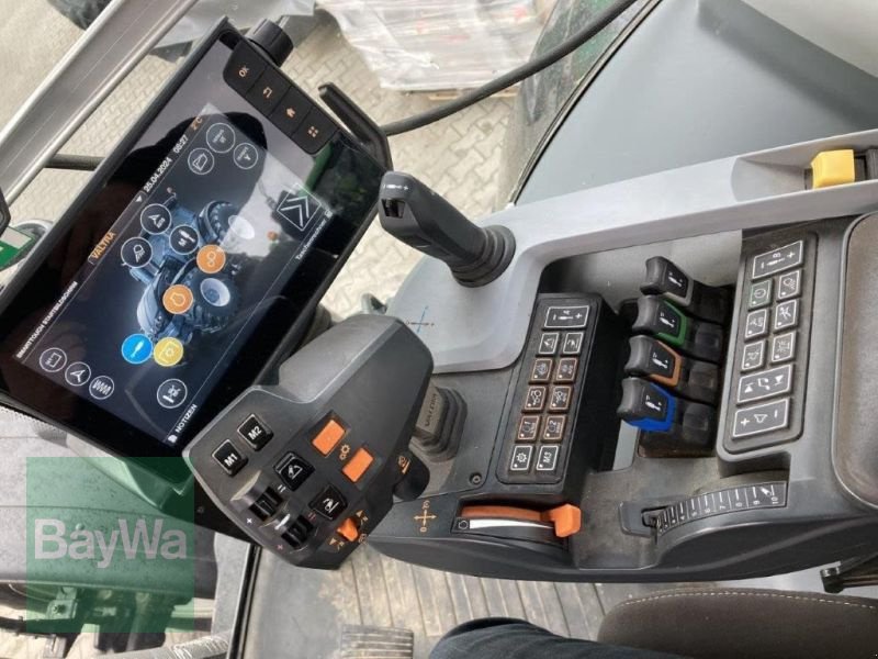 Traktor des Typs Valtra S394 SMART TOUCH, Gebrauchtmaschine in Rinchnach (Bild 15)